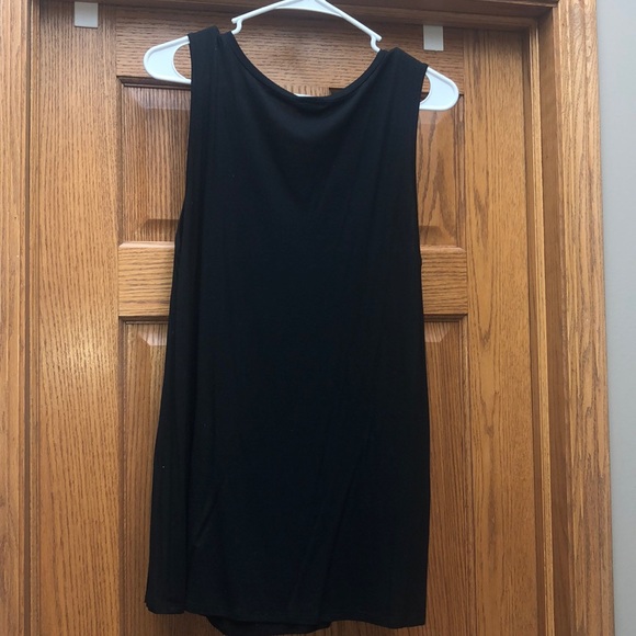 tank top - Picture 3 of 3